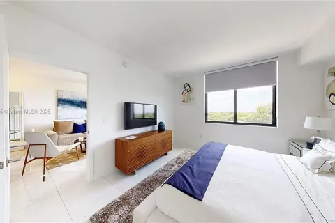 301 Altara Ave # 527, Coral Gables FL 33146
