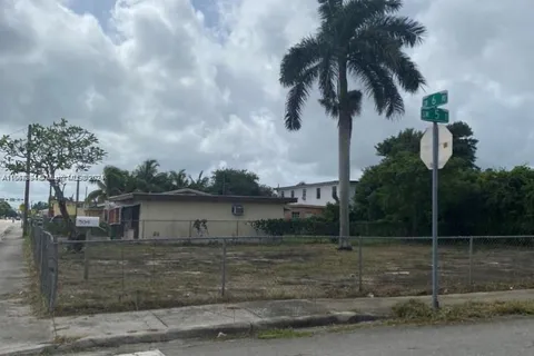 504 SW 6th Ave, Homestead FL 33030