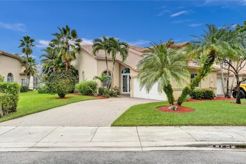 5150 W Madison Lakes Cir W, Davie FL 33328