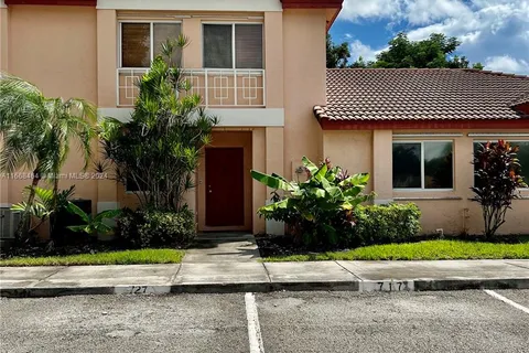 717 NW 208th Dr # 717, Pembroke Pines FL 33029