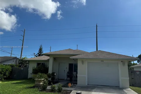 2770 NW 18th Ter, Oakland Park FL 33311