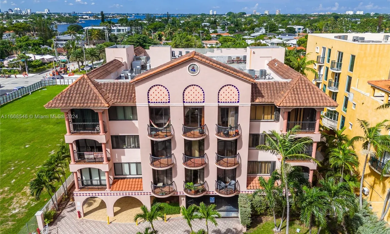 8816 Collins Ave # 302, Surfside FL 33154