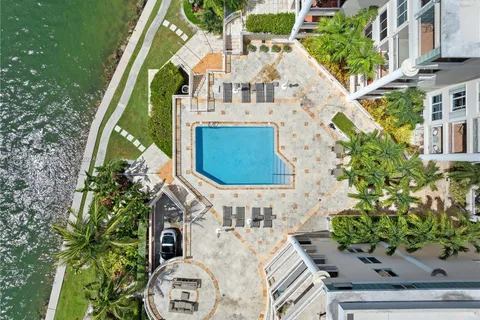 1 Century Ln # 510, Miami Beach FL 33139