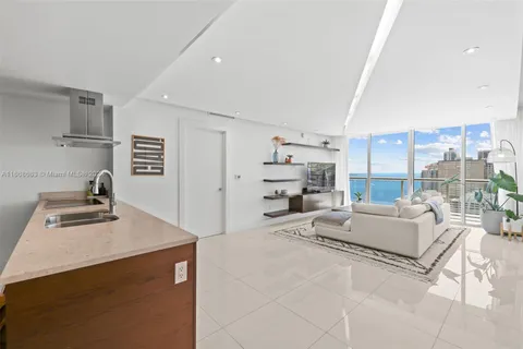 495 Brickell Ave # 2905, Miami FL 33131