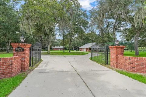 9526 SW 72nd Court, Ocala FL 34476