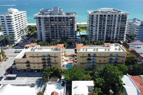 8888 Collins Ave # 308, Surfside FL 33154