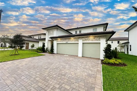 12297 SW 43rd CT, Davie FL 33330