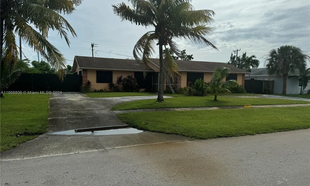 4020 Kent Ave # B, Lake Worth FL 33461