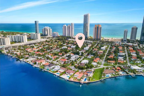 262 189th Ter, Sunny Isles Beach FL 33160