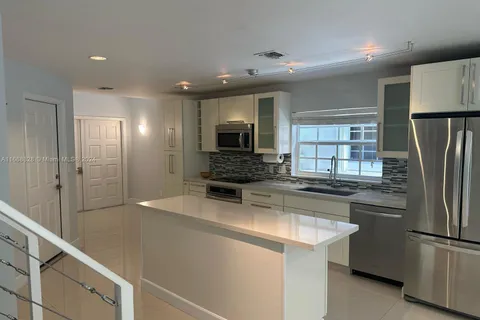 2815 Day Ave # 2815, Miami FL 33133