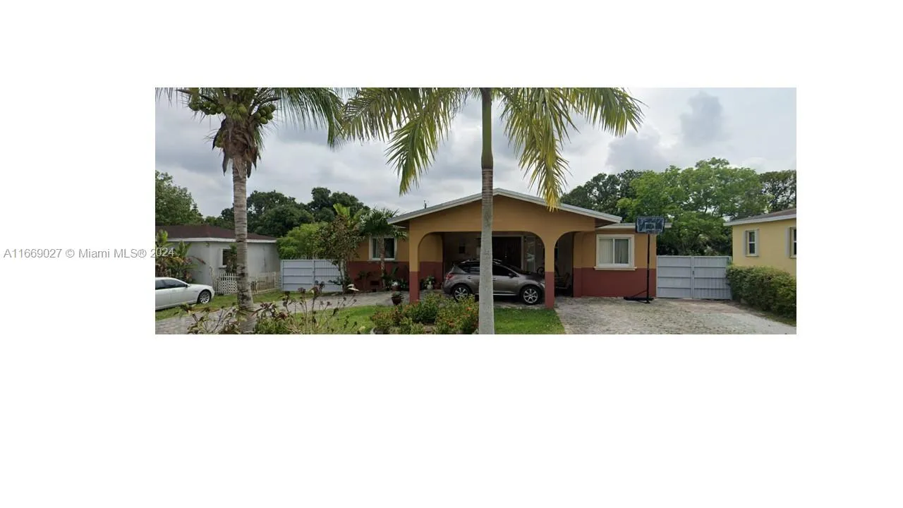 340 NW 146th St, Miami FL 33168