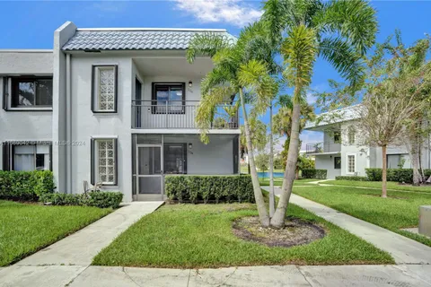 16561 Blatt Blvd # 204, Weston FL 33326