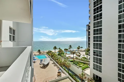 4250 Galt Ocean Dr # 7D, Fort Lauderdale FL 33308