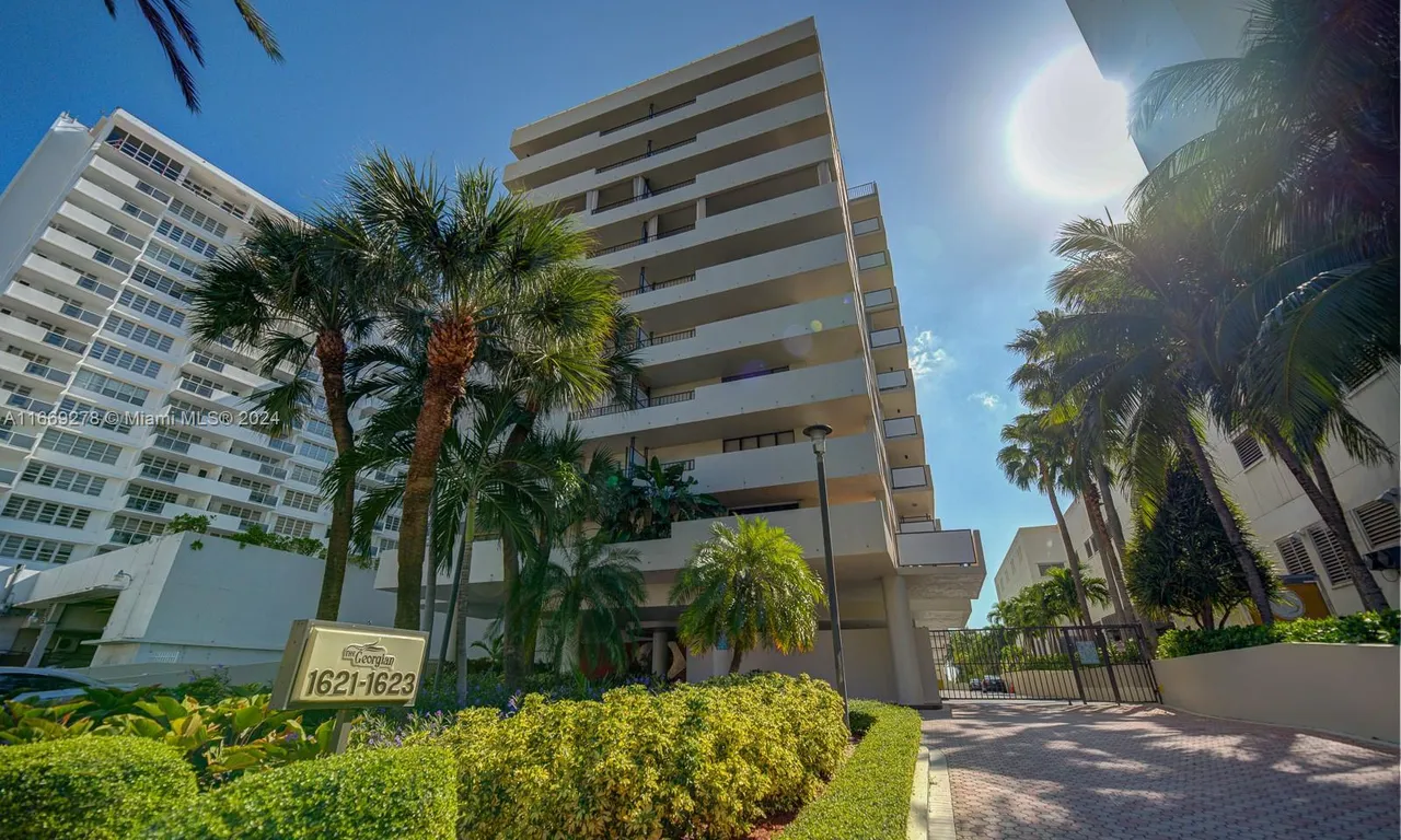 1623 Collins Ave # 512, Miami Beach FL 33139