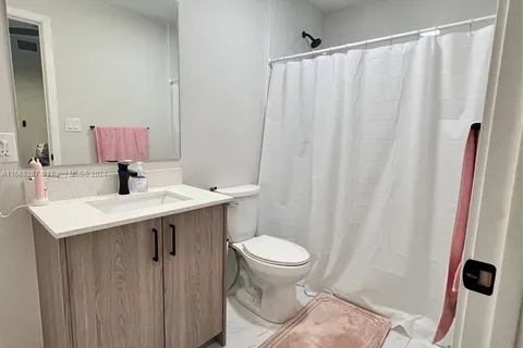25743 SW 144th Ave # 25744, Homestead FL 33032