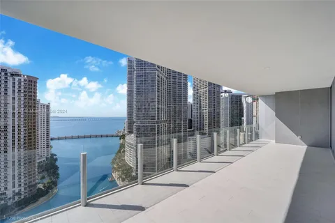 300 Biscayne Blvd Way # 2302, Miami FL 33131