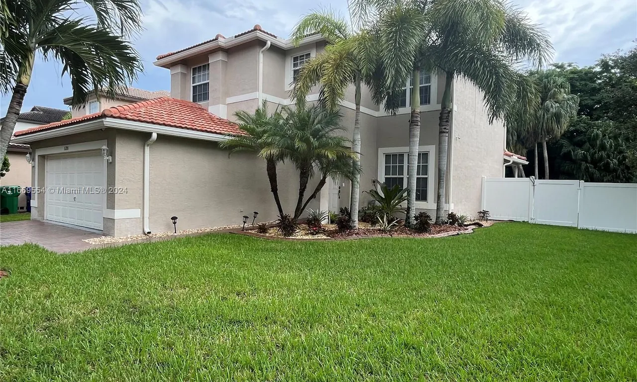 16286 SW 27th St, Miramar FL 33027