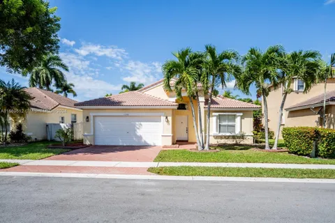 1550 SW 193rd Ter, Pembroke Pines FL 33029