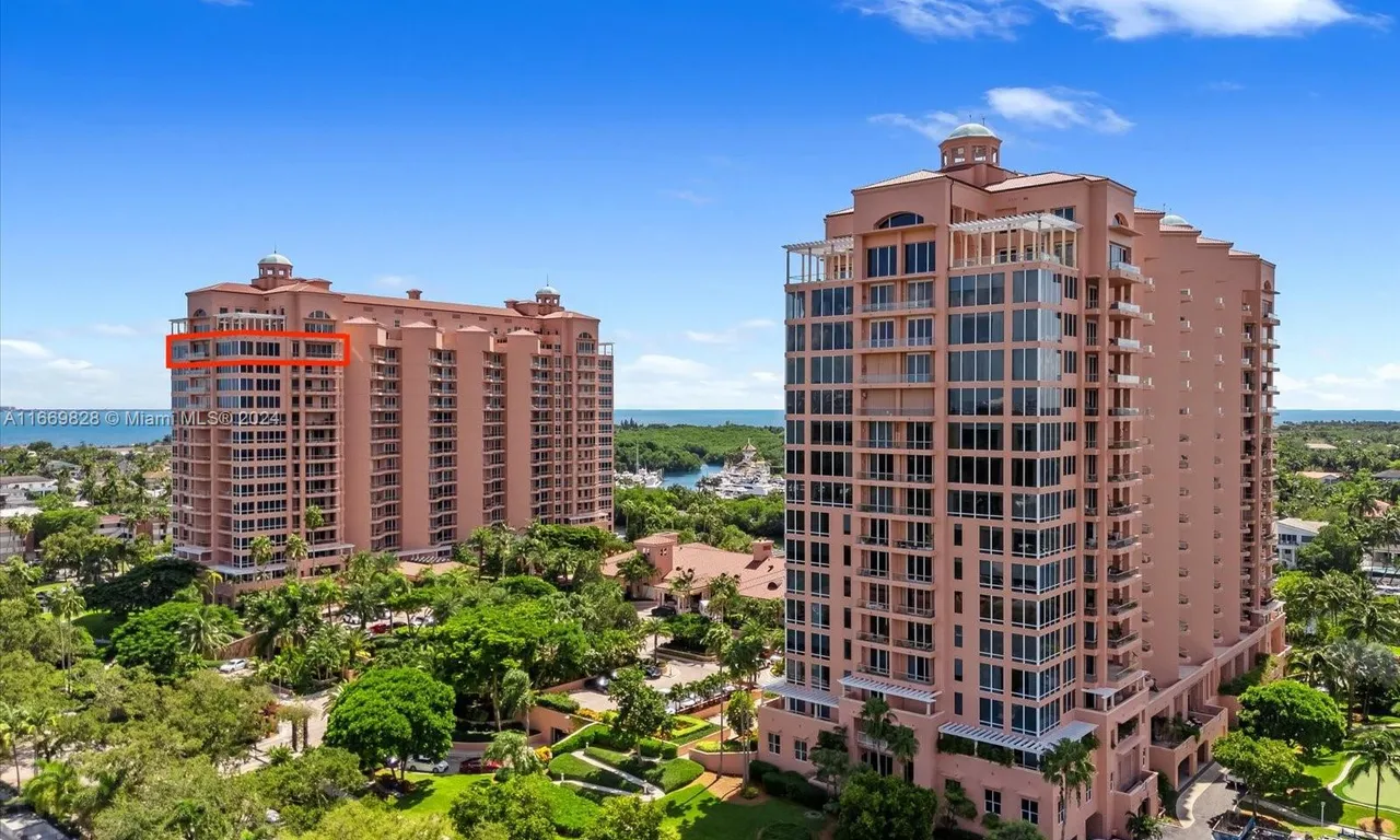 10 Edgewater Dr # 16K, Coral Gables FL 33133