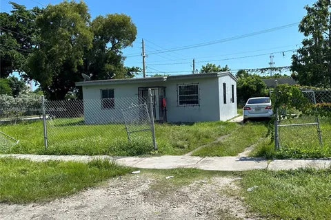 10400 SW 182nd St, Miami FL 33157