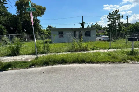 10400 SW 182nd St, Miami FL 33157