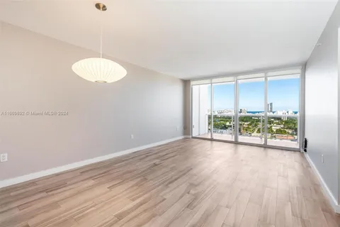 1800 Sunset Harbour Dr # 1805, Miami Beach FL 33139