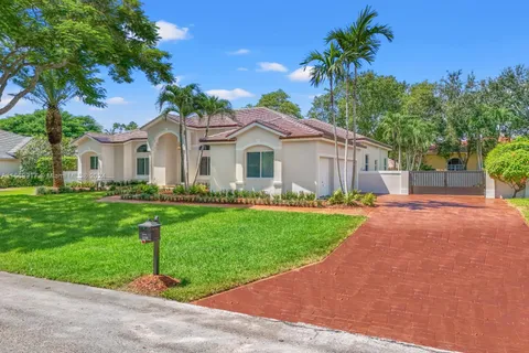 16160 SW 89th Pl, Palmetto Bay FL 33157