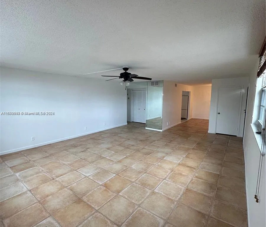 1811 Jefferson St # 410, Hollywood FL 33020