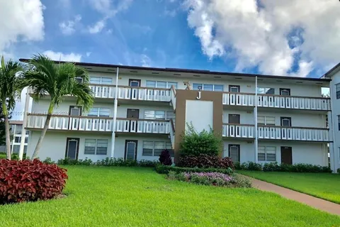 394 Mansfield # J, Boca Raton FL 33434