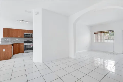 18301 SW 146th Ave, Miami FL 33177