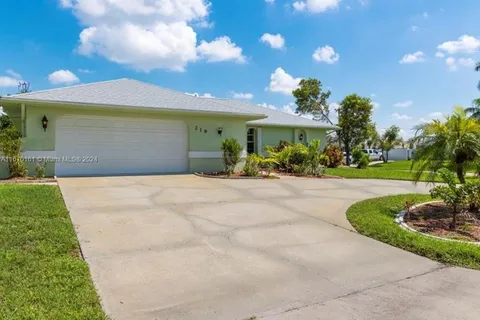 219 SE 16TH TER, Cape Coral FL 33990