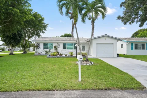 1051 NW 88th Way, Plantation FL 33322