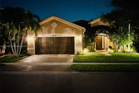 3972 Cascade Ter, Weston FL 33332