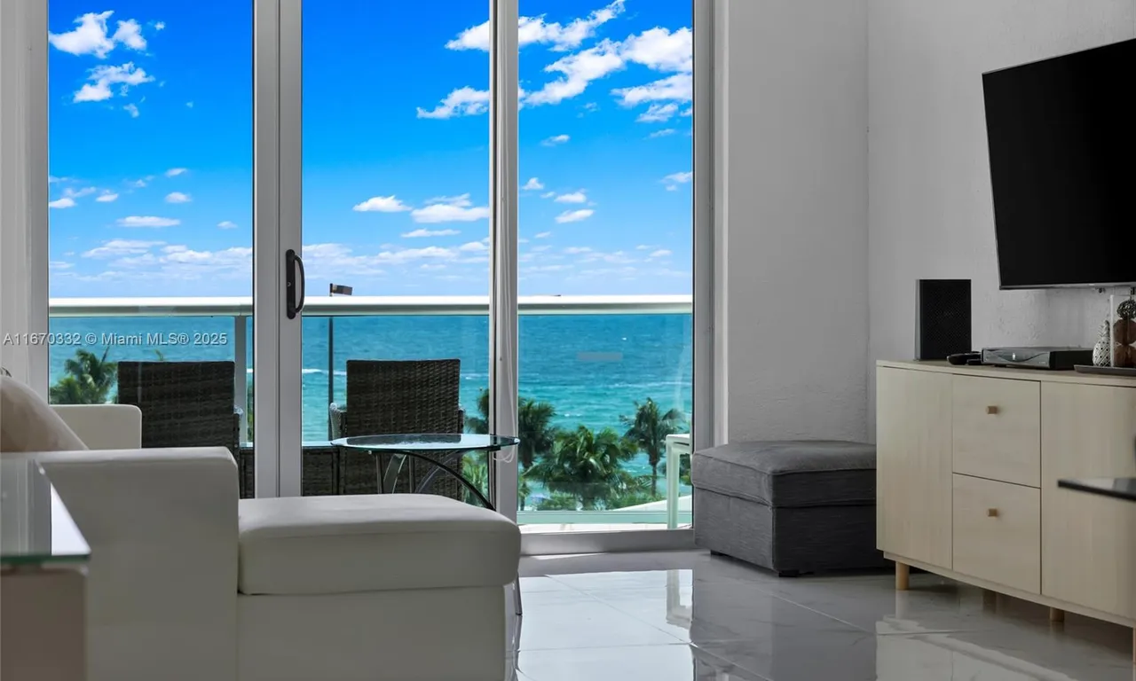 3901 S Ocean Dr # 6Y, Hollywood FL 33019