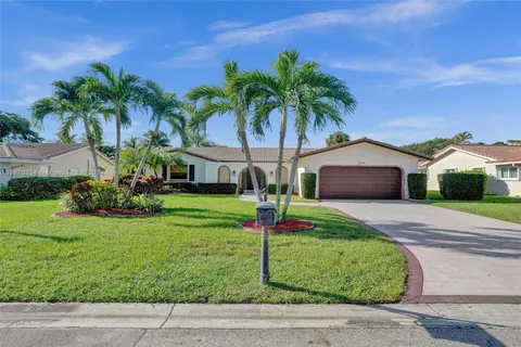 8446 NW 14th St, Coral Springs FL 33071