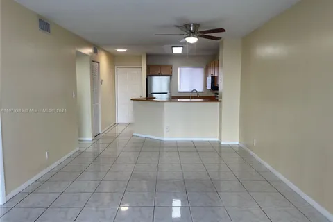 8710 N Sherman Cir # 406, Miramar FL 33025