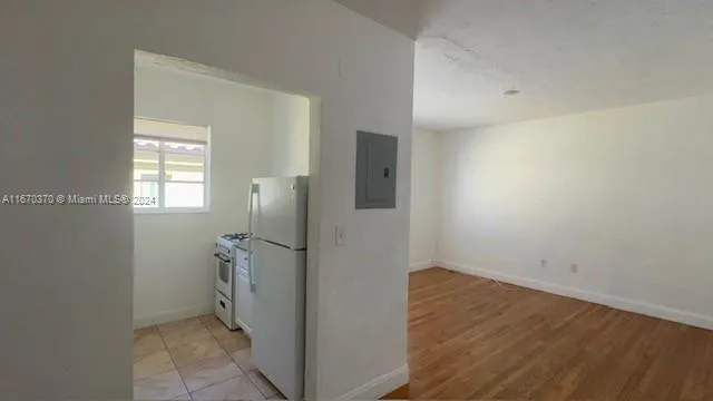 7510 Byron Ave # 8, Miami Beach FL 33141