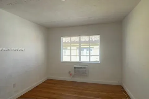 7510 Byron Ave # 8, Miami Beach FL 33141