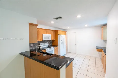 1503 Veracruz Ln # 14, Weston FL 33327