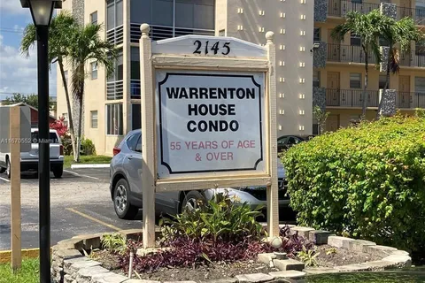 2145 Pierce St # 205, Hollywood FL 33020