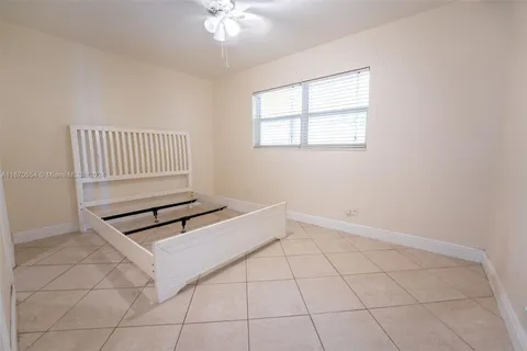 815 Middle River Dr # 115, Fort Lauderdale FL 33304