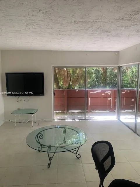 1205 Mariposa Ave # 302, Coral Gables FL 33146