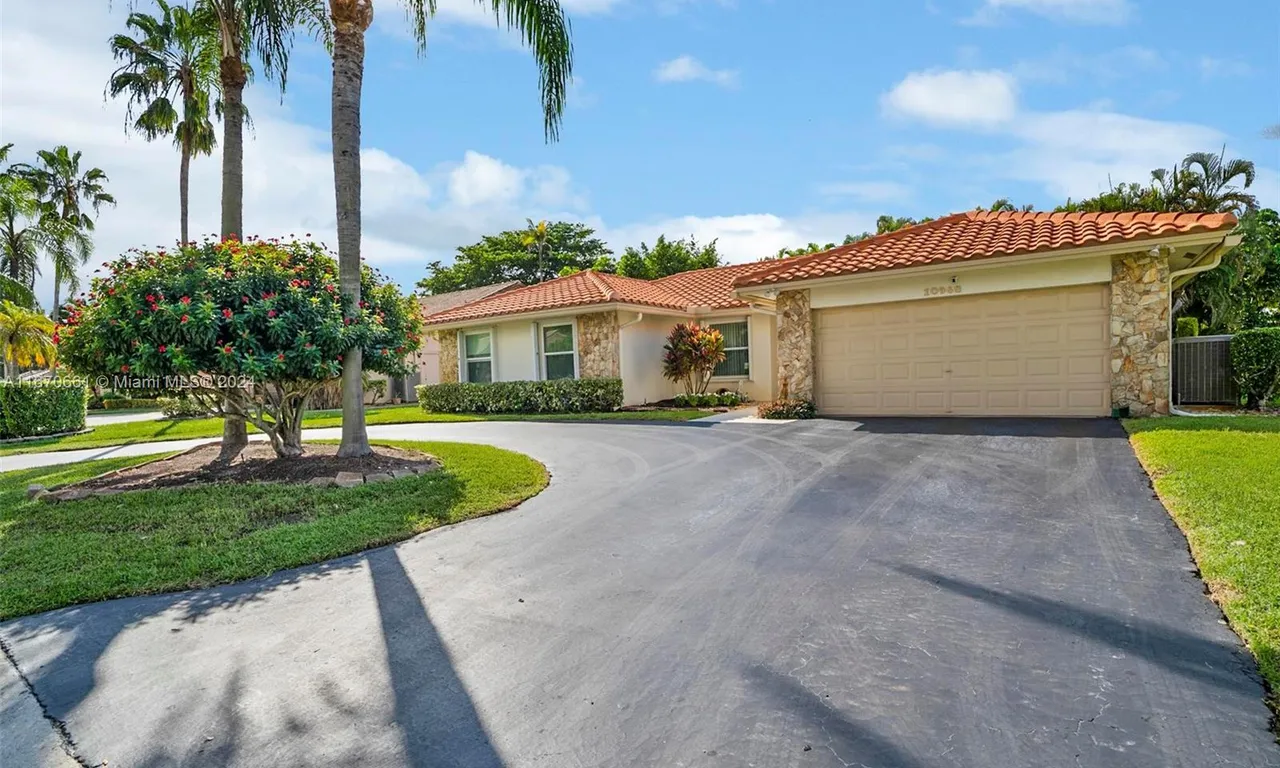 10968 NW 13th Ct, Coral Springs FL 33071