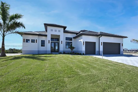 1512 NW 42nd Ave, Cape Coral FL 33993