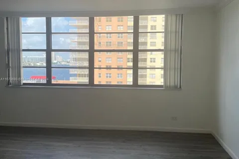 250 174th St # 610, Sunny Isles Beach FL 33160