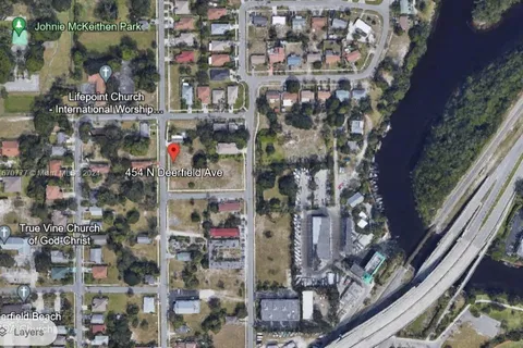 454 N Deerfield Ave, Deerfield Beach FL 33441