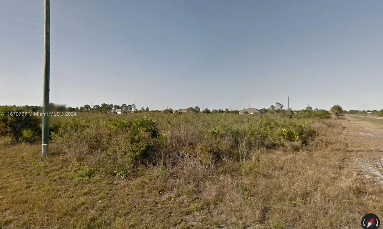 2900 68th St W, Lehigh Acres FL 33971