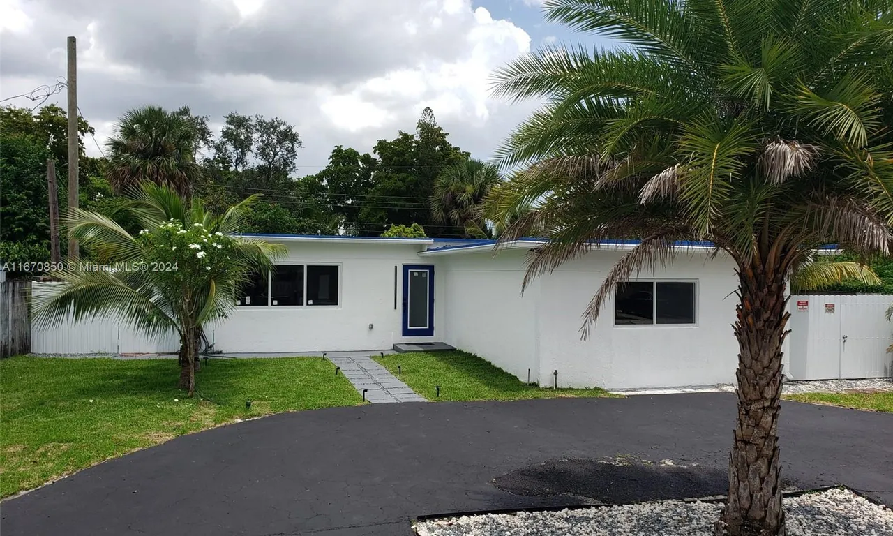 4191 SW 21st St, Fort Lauderdale FL 33317