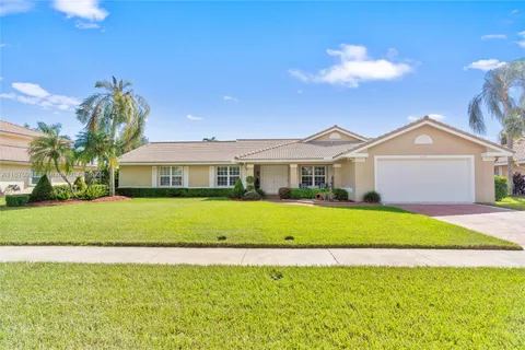 19420 NW 6th St, Pembroke Pines FL 33029