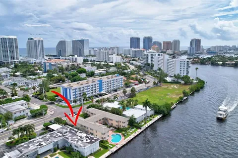 569 Bayshore Dr # 1, Fort Lauderdale FL 33304